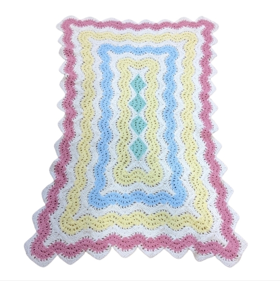 handmade hand knit crochet blanket 52”x34.5” - Picture 3 of 7